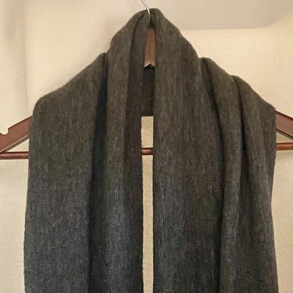 Lucky Brand Charcoal Gray Oversized Knit Fringed Scarf Wrap | NWT - Picture 1 of 6